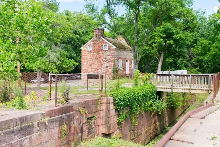Rileys Lock 768x512
