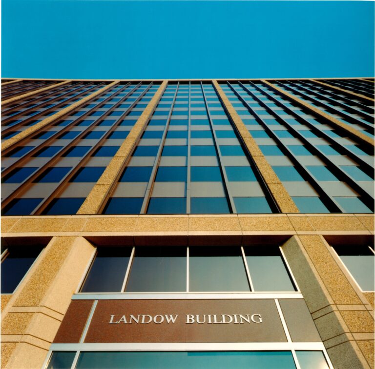 Landow Building Photo 2 768x757