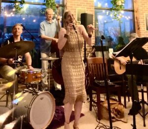 LIVE MUSIC!! – Julie Mack Brazilian Jazz