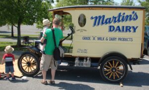 Farm Tour: King Barn Dairy MOOseum