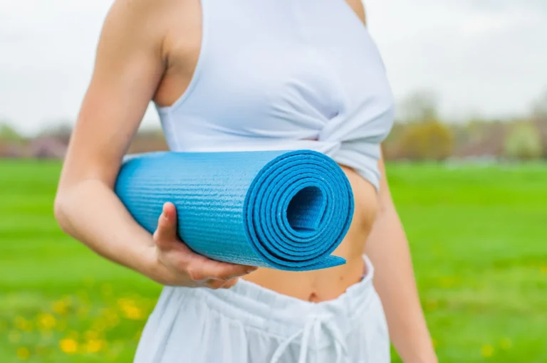 yoga in the park v1.jpg 768x510